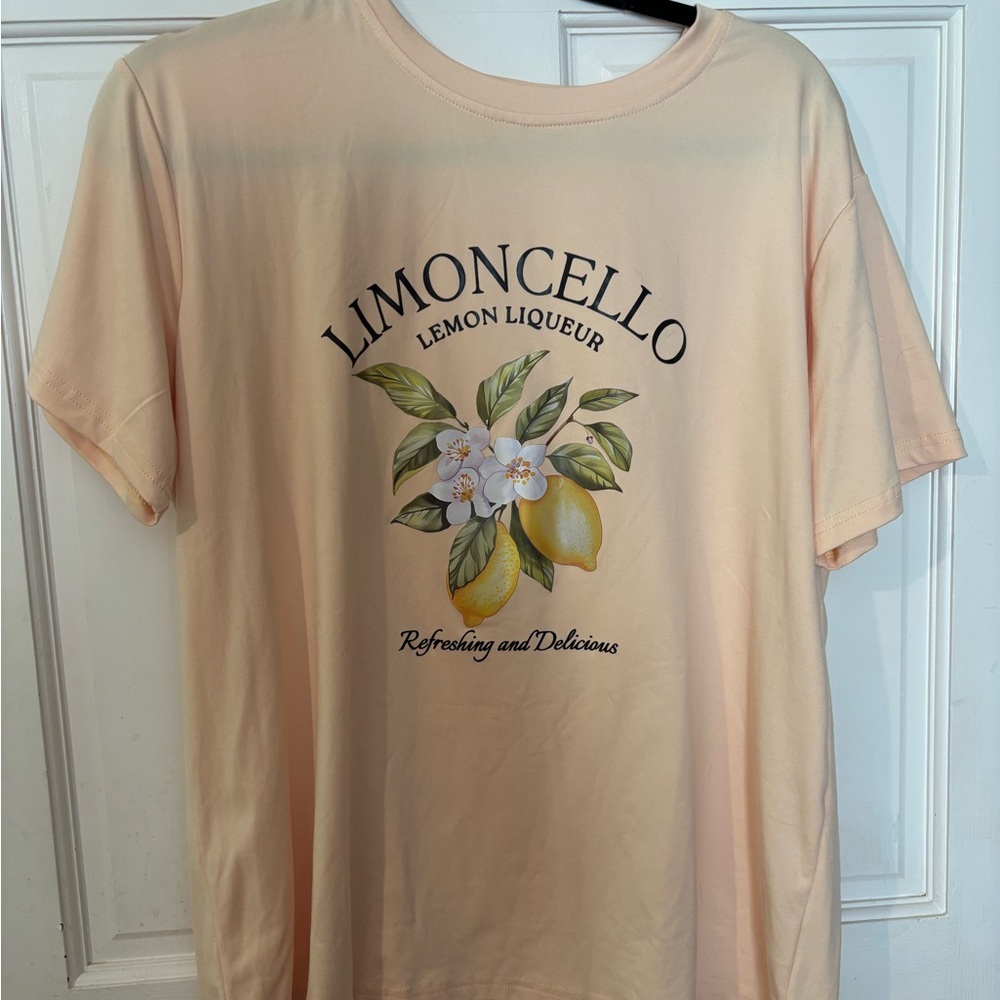 SHEIN Peach Limoncello Graphic Short Sleeve Tee